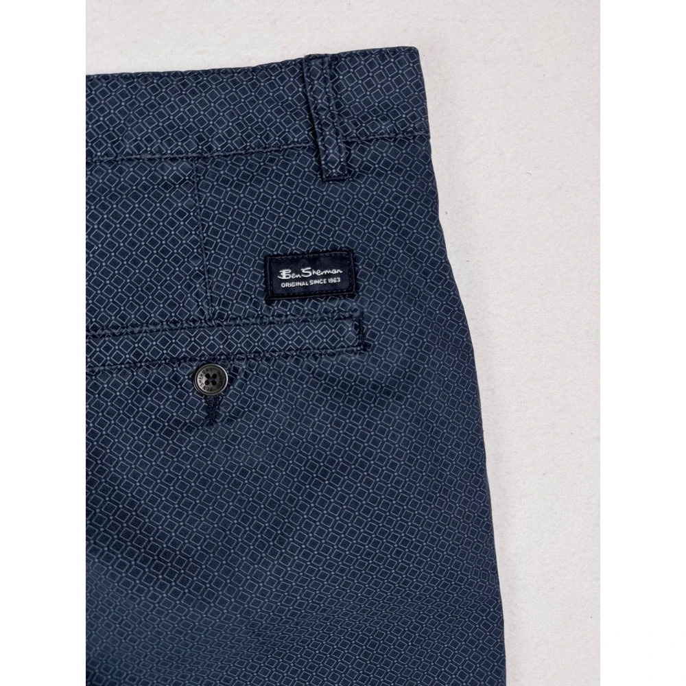 Ben Sherman Mens 36 Navy Blue Geometric Diamond Print Stretch Shorts Regular Fit